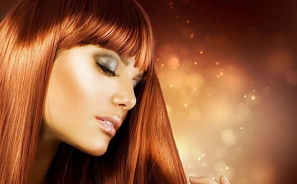 Хна является наиболее известным средством для ухода и лечения волос.
