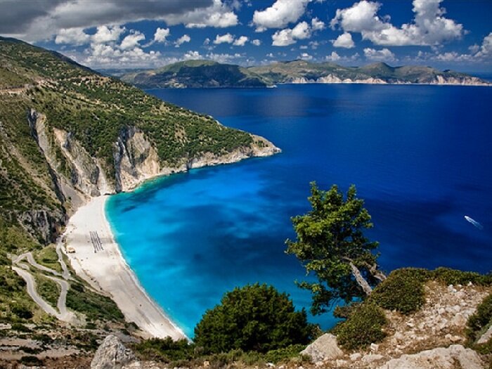 Почему стоит выбрать для отдыха Грецию