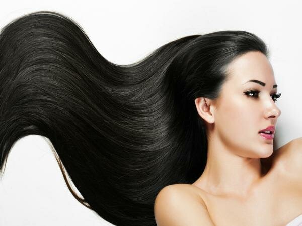 Домашний бальзам укрепляет волосы и стимулирует их рост